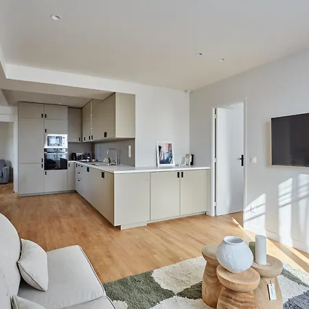 Spacious 3 Bedroom - Luxe Trocadero Parigi