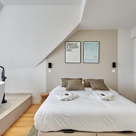 Apartment Spacious 3 Bedroom - Luxe Trocadero Paris