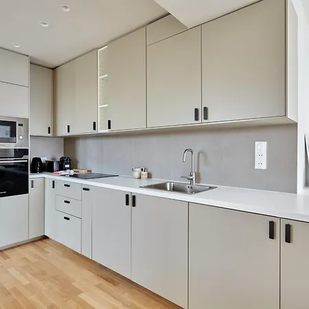 Spacious 3 Bedroom - Luxe Trocadero * Parigi