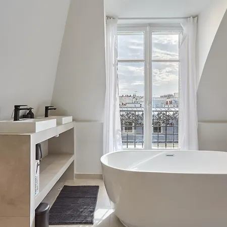 Spacious 3 Bedroom - Luxe Trocadero Appartamento