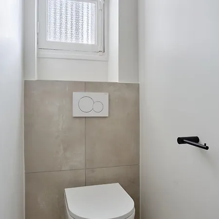 Spacious 3 Bedroom - Luxe Trocadero Appartamento