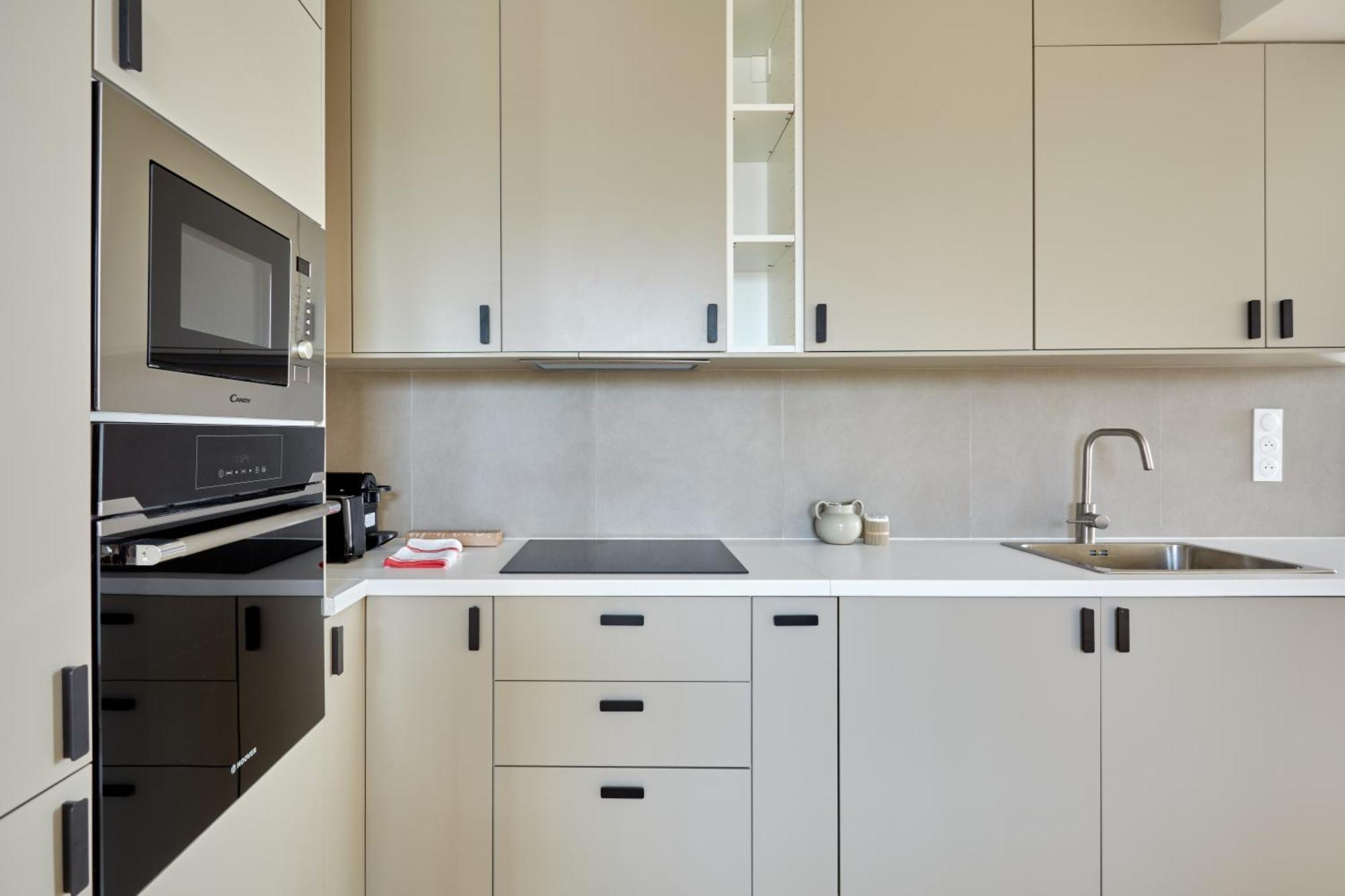 Spacious 3 Bedroom - Luxe Trocadero * Parigi